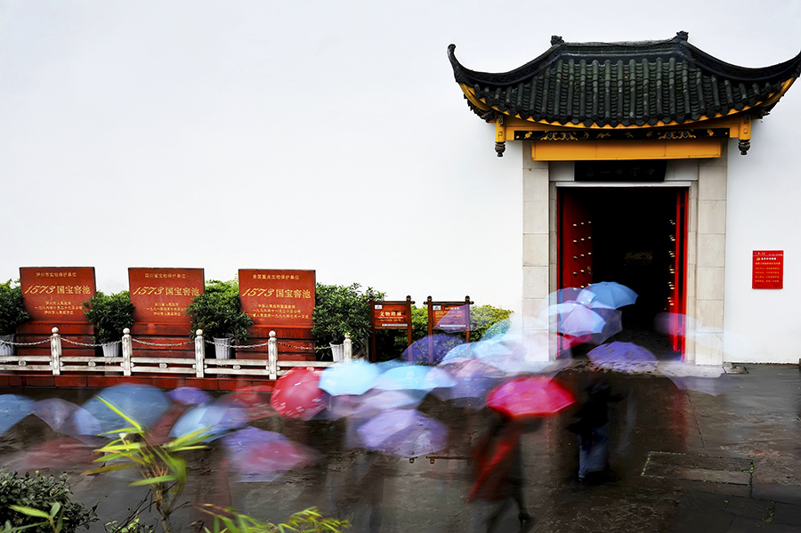 1754277071793092043.jpg gjgcc.jpg